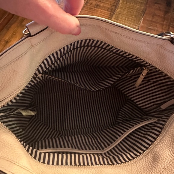 kate spade Handbags - Kate Spade tote